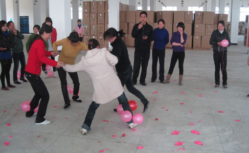 藥用塑膠開展了慶祝“三八”婦女節(jié)活動(dòng)